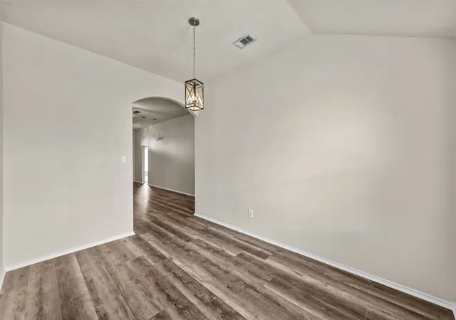 3rd image of 2032 Sunny Side Dr, Little Elm, TX 75068 | MLS# 21324386