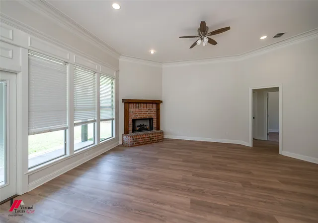 Photo 4 of Sale Pending at 9905 Loveland Ct, Shreveport, LA 71106 | MLS# 21322823 | Listing updated on 2026-10-07