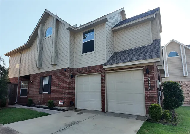 1st image of 9418 Blue Jay Wy, Irving, TX 75063 | MLS# 21321799