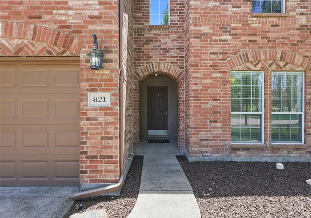 Photo 3 of Single family home for sale at 821 Honeywell Dr, Anna, TX 75409 | MLS# 21322502 | Listing updated on 2026-08-30