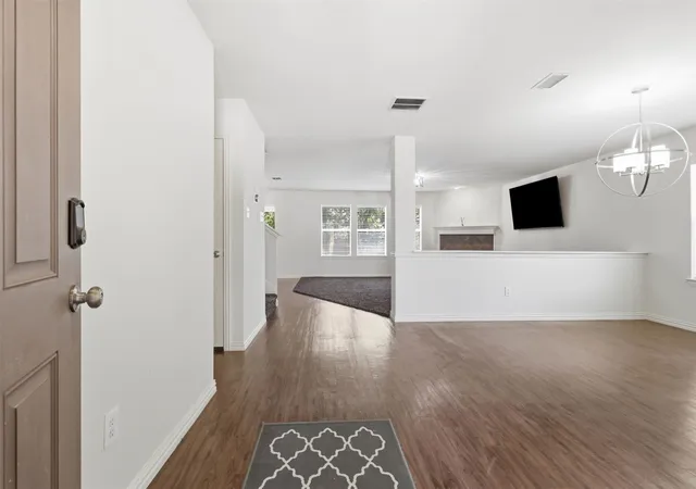 Photo 3 of Single family home for sale at 821 Honeywell Dr, Anna, TX 75409 | MLS# 21322502 | Listing updated on 2026-08-30