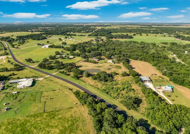 Photo 3 of Single family home for sale at 468 Fm 2960, Whitney, TX 76692 | MLS# 21323027 | Listing updated on 2026-07-15
