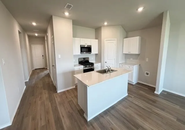 Photo 2 of Single family home for sale at 217 Mlm Pkwy, Bridgeport, TX 76426 | MLS# 21318191 | Listing updated on 2026-09-26