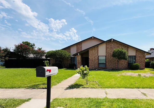 Photo 1 of Single family home for sale at 5218 Barcelona Dr, Garland, TX 75043 | MLS# 21324474 | Listing updated on 2026-08-27