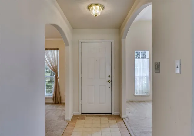 Photo 2 of Single family home for sale at 311 Northgate Dr, Waxahachie, TX 75165 | MLS# 21321025 | Listing updated on 2026-08-22