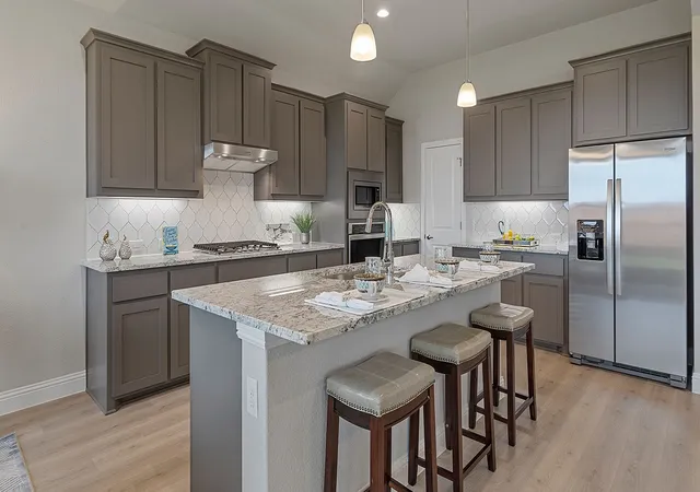 Photo 2 of Single family home for sale at 3688 Rolling Meadows Dr, Midlothian, TX 76065 | MLS# 21323490 | Listing updated on 2026-10-03