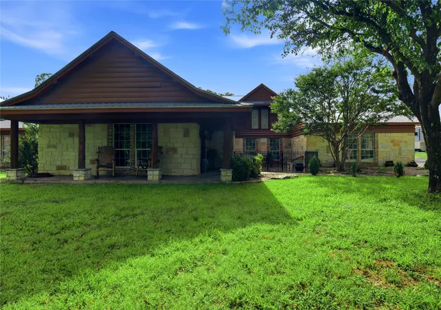 Photo 2 of House for sale at 12044 Hwy 14, Richland, TX 76681 | MLS# 21139509 | Listing updated on 2026-08-28