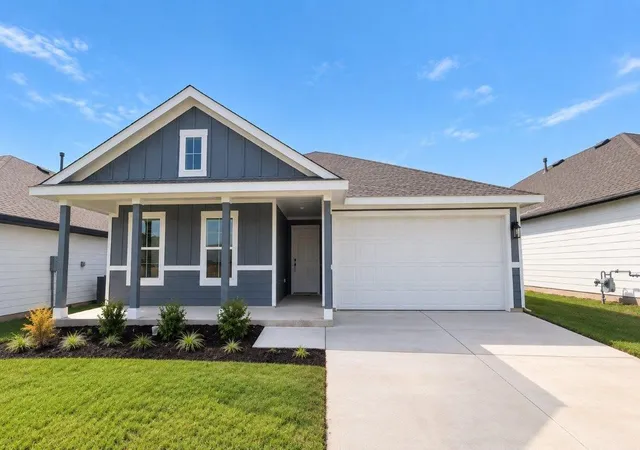 Photo 1 of Single family home for sale at 160 Tributary Ln, Bridgeport, TX 76426 | MLS# 21324138 | Listing updated on 2026-10-05