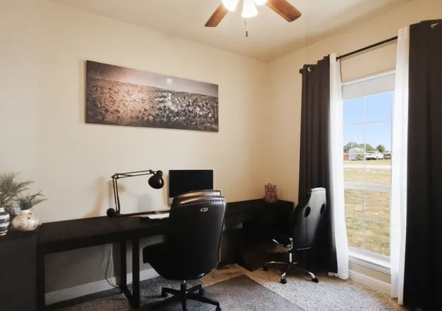 Photo 4 of Sale Pending at 223 Cottongame Rd, Weatherford, TX 76088 | MLS# 21323460 | Listing updated on 2026-08-31