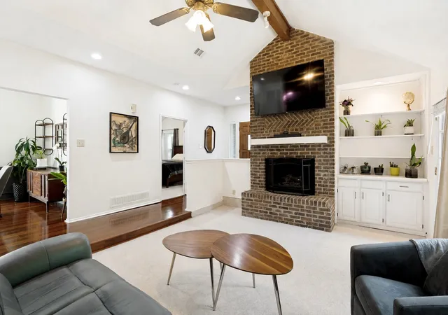 Photo 4 of Single family home for sale at 2711 Van Gogh Pl, Dallas, TX 75287 | MLS# 21323638 | Listing updated on 2026-08-08