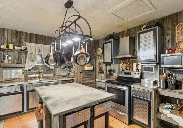 Photo 4 of Single family home for sale at 3352 Buckingham Ln, Plano, TX 75074 | MLS# 21309293 | Listing updated on 2026-07-15