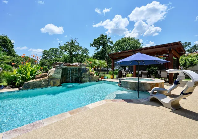 Photo 1 of Sale Pending at 1104 Catalina Bay Blvd, Granbury, TX 76048 | MLS# 21319829 | Listing updated on 2026-08-27