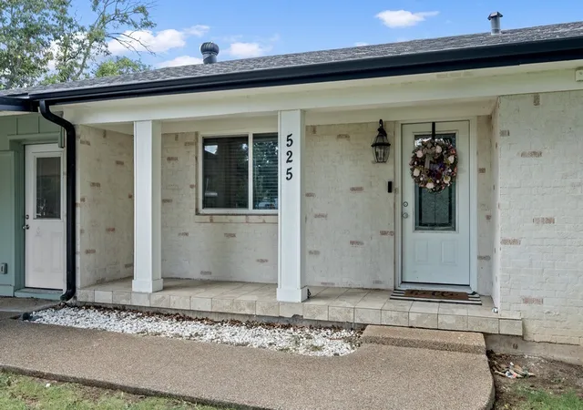 Photo 3 of Single family home for sale at 525 W 7th St, Crawford, TX 76638 | MLS# 21321860 | Listing updated on 2026-08-23