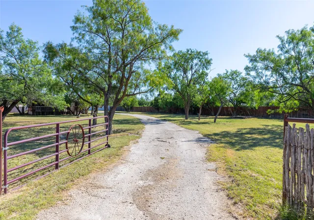 Photo 1 of Sale Pending at 5150 Fm 18, Abilene, TX 79602 | MLS# 21324706 | Listing updated on 2026-07-20