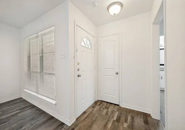 Photo 3 of Single family home for sale at 706 Goodyear St, Irving, TX 75062 | MLS# 21324736 | Listing updated on 2026-07-08