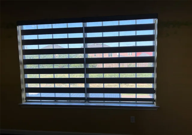 Listing Photo 5 - Condo for sale in building located at 4107 Esters Rd, Irving, TX 75038 - Unit #808