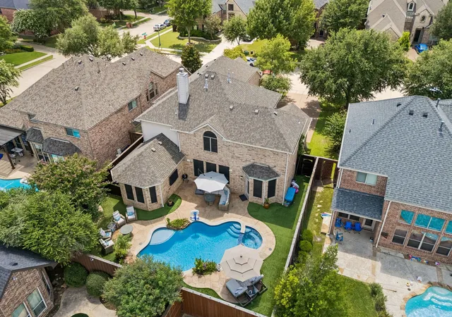 Photo 1 of Single family home for sale at 11518 Castle Brook Ln, Frisco, TX 75035 | MLS# 21322198 | Listing updated on 2026-07-18