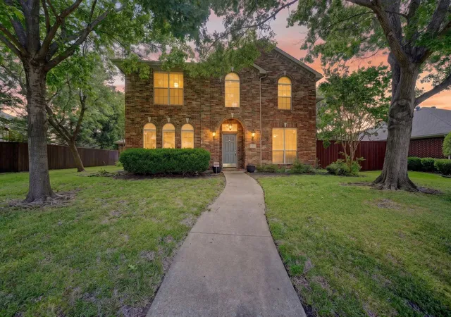 Photo 1 of Single family home for sale at 905 Hampstead Dr, Mesquite, TX 75181 | MLS# 21324747 | Listing updated on 2026-07-08