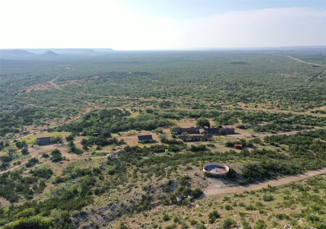 Photo 4 of House for sale at 144000 Tx Hwy 208, Robert Lee, TX 76945 | MLS# 21324860 | Listing updated on 2026-08-19