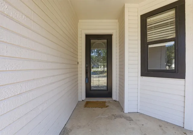 Photo 3 of Single family home for sale at 9705 Rosalie Ct, Granbury, TX 76049 | MLS# 21323886 | Listing updated on 2026-09-18