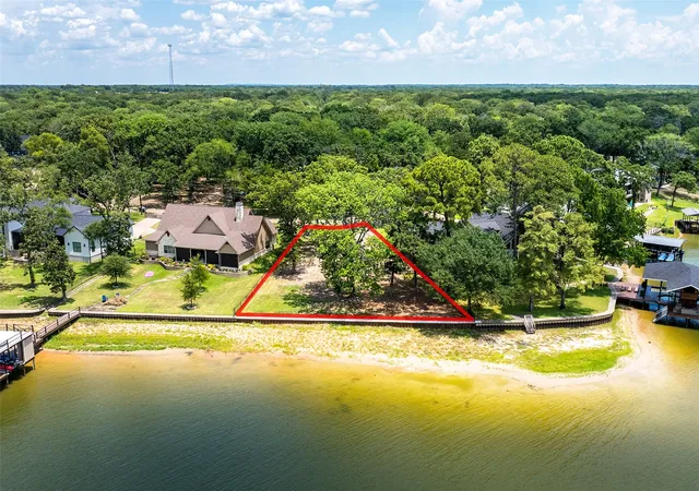 Photo 3 of Land for sale at 136 Anderson Ln, Mabank, TX 75156 | MLS# 21321908 | Listing updated on 2026-08-04