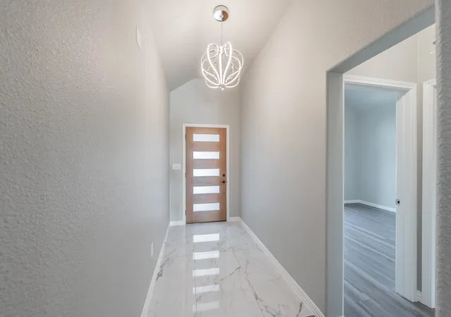 Photo 4 of Single family home for sale at 1507 Langston St, Fort Worth, TX 76105 | MLS# 21325073 | Listing updated on 2026-08-19