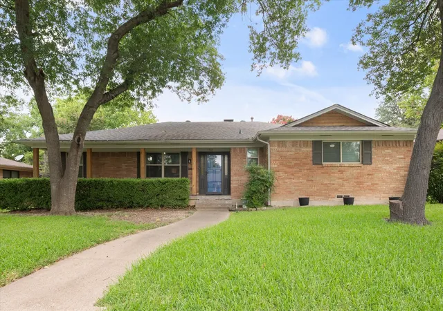 Photo 1 of Single family home for sale at 8309 Londonderry Ln, Dallas, TX 75228 | MLS# 21324768 | Listing updated on 2026-08-04