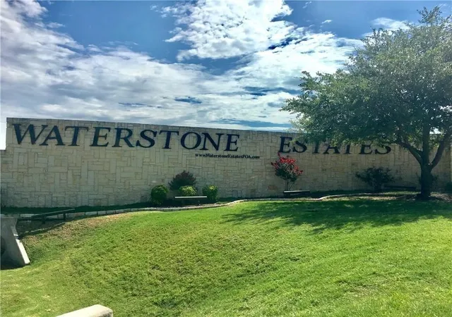 Photo 2 of Land for sale at B74 Lakeview Dr, Mc Kinney, TX 75071 | MLS# 21325157 | Listing updated on 2026-07-09
