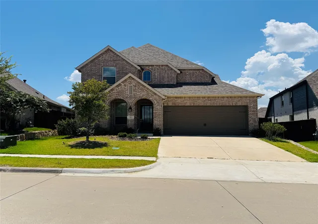 Photo 1 of Single family home for sale at 1804 Pelham, Aubrey, TX 76227 | MLS# 21305903 | Listing updated on 2026-07-13