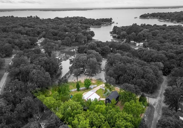 Photo 1 of Single family home for sale at 7102 Tejas Bnd, Mabank, TX 75156 | MLS# 21325173 | Listing updated on 2026-07-09