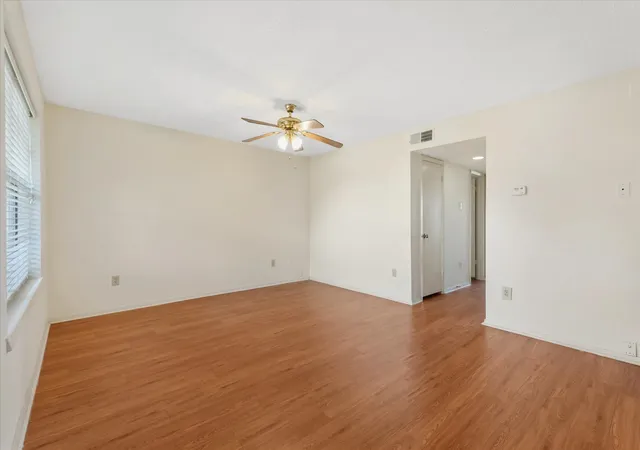 Photo 4 of Condo for sale at 218 N Texas Blvd #306, Denton, TX 76201 | MLS# 21325181 | Listing updated on 2026-07-16