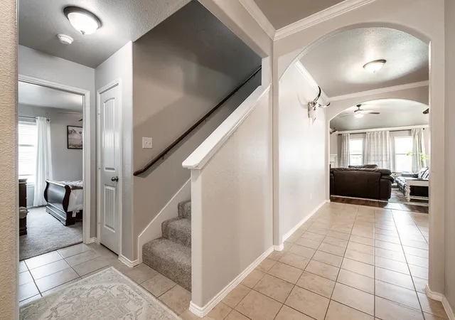 Photo 4 of Single family home for sale at 822 Graham Dr, Burleson, TX 76028 | MLS# 21324695 | Listing updated on 2026-07-09
