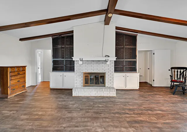 Photo 3 of Single family home for sale at 596 Saffle Rd, Robinson, TX 76706 | MLS# 21325223 | Listing updated on 2026-08-22