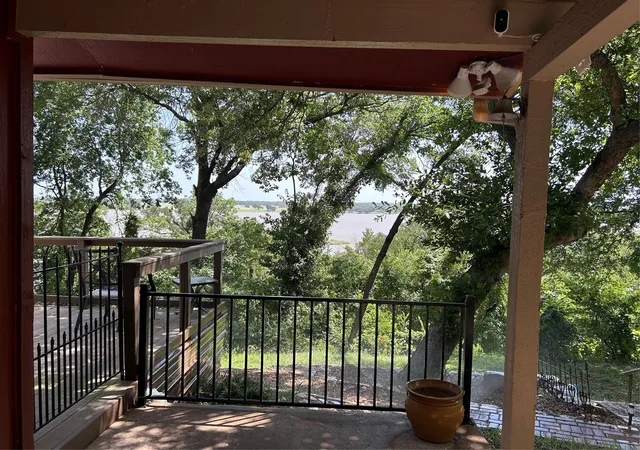 Photo 1 of Sale Pending at 2546 Rockcliff Ct, Granbury, TX 76048 | MLS# 21322432 | Listing updated on 2026-08-21