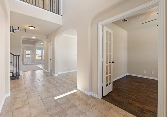 Photo 3 of Single family home for sale at 7257 Laguna Del Campo Trl, Fort Worth, TX 76131 | MLS# 21325284 | Listing updated on 2026-07-12