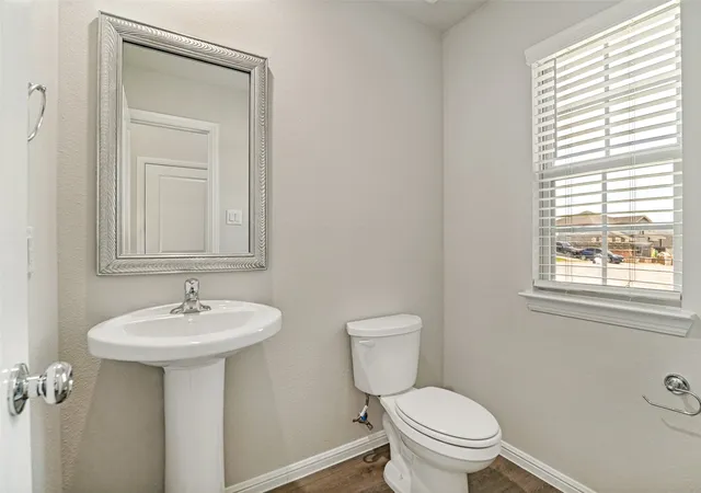 Photo 3 of Single family home for sale at 1801 Hazer Ln, Mesquite, TX 75149 | MLS# 21323067 | Listing updated on 2026-08-10