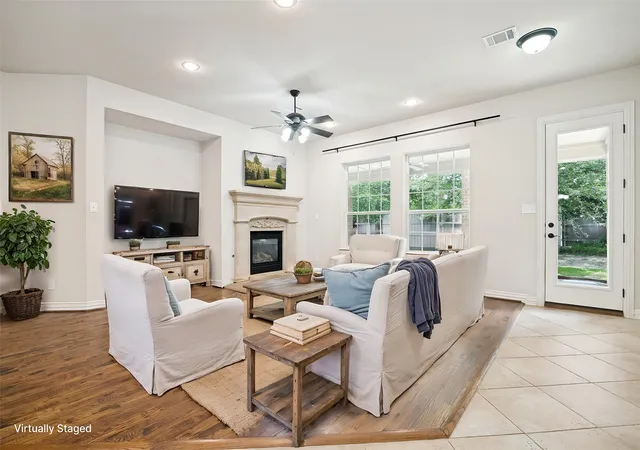 Photo 3 of Single family home for sale at 10715 Dixon Branch Dr, Dallas, TX 75218 | MLS# 21321841 | Listing updated on 2026-08-27