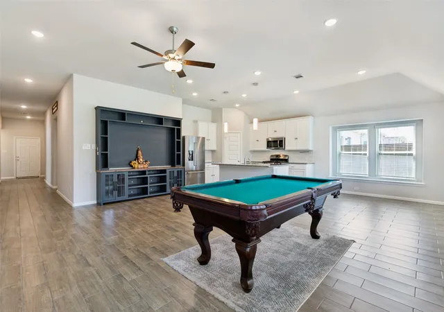 Photo 3 of Single family home for sale at 5933 Rostherne Dr, Aubrey, TX 76227 | MLS# 21323926 | Listing updated on 2026-07-18