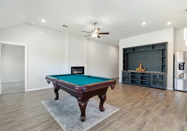 Photo 3 of Single family home for sale at 5933 Rostherne Dr, Aubrey, TX 76227 | MLS# 21323926 | Listing updated on 2026-07-18
