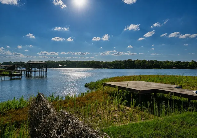 Photo 3 of Manufactured home for sale at 174 Lynn Creek Cir, Mabank, TX 75156 | MLS# 21322194 | Listing updated on 2026-08-30