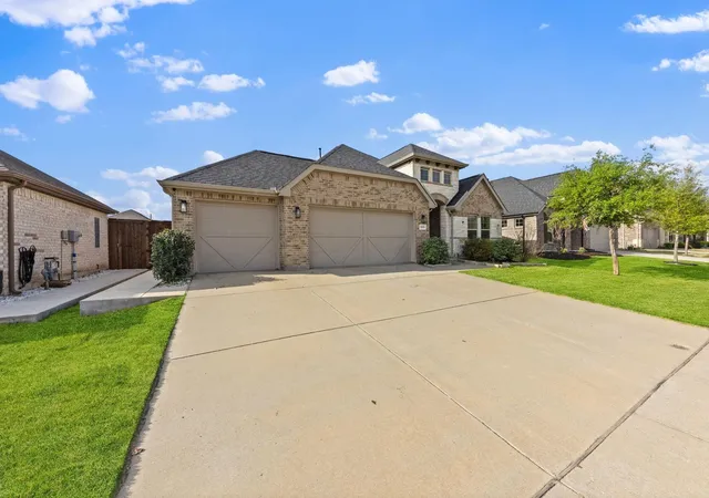 2nd image of 2818 Chestnut Ln, Melissa, TX 75454 | MLS# 21325374