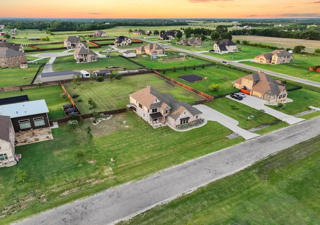 Photo 2 of Sale Pending at 1314 Birch St, Howe, TX 75459 | MLS# 21324870 | Listing updated on 2026-10-01