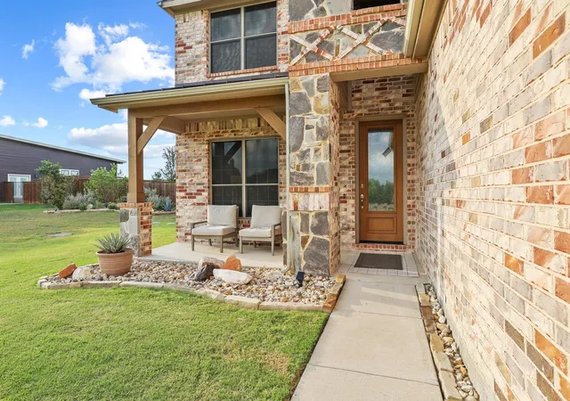 Photo 3 of Sale Pending at 1314 Birch St, Howe, TX 75459 | MLS# 21324870 | Listing updated on 2026-10-01