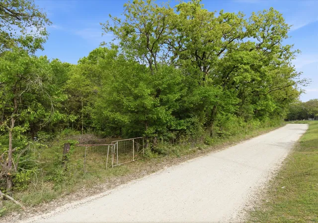 Photo 3 of Land for sale at 637 Vz County Road 3437, Wills Point, TX 75169 | MLS# 21325448 | Listing updated on 2026-09-01