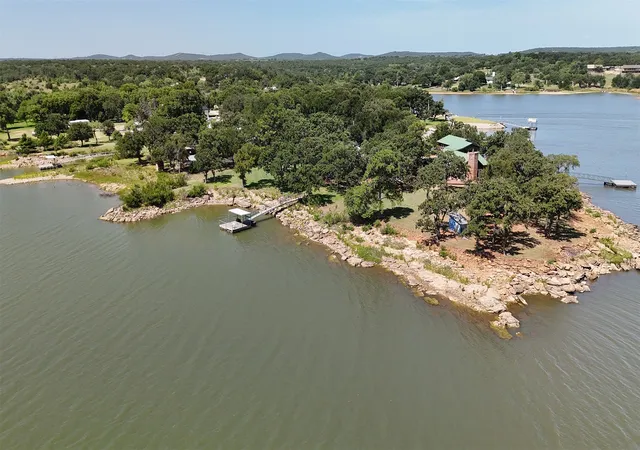 Photo 2 of Single family home for sale at 1430 Point Rd, Graham, TX 76450 | MLS# 21322807 | Listing updated on 2026-07-14