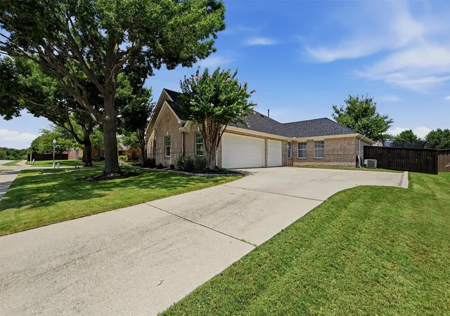 Photo 2 of Single family home for sale at 1431 Cedar Lake Dr, Prosper, TX 75078 | MLS# 21325475 | Listing updated on 2026-10-08
