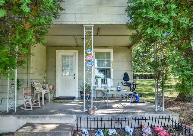 3rd image of 14200 Old Garner Rd, Weatherford, TX 76088 | MLS# 21320066