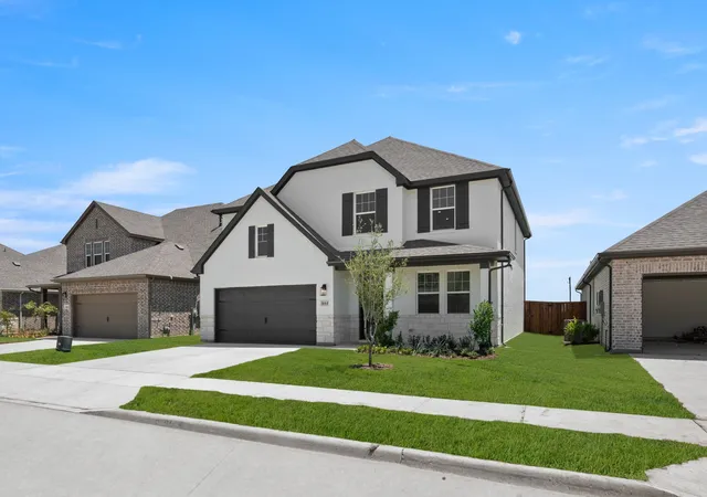 Photo 2 of Sale Pending at 664 Tyronza Dr, Justin, TX 76247 | MLS# 21325242 | Listing updated on 2026-08-24