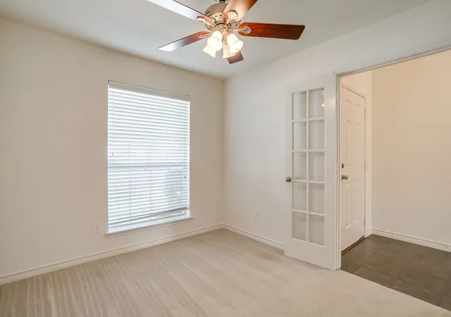 Photo 4 of Sale Pending at 1134 Grove Ct, Burleson, TX 76028 | MLS# 21325500 | Listing updated on 2026-07-20