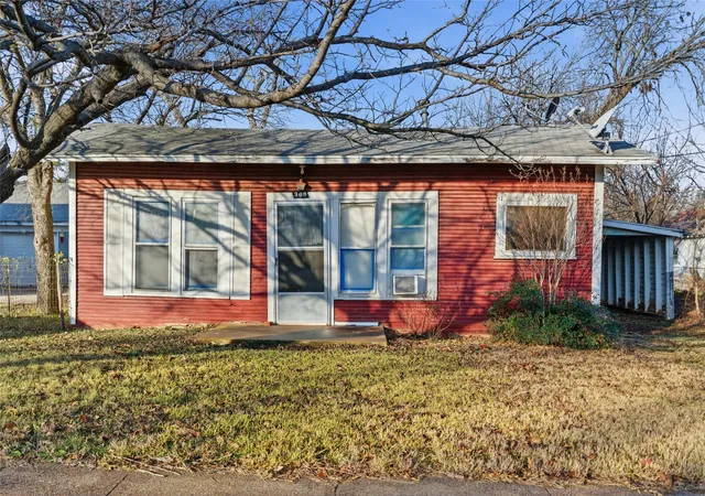 Photo 1 of Single family home for sale at 309 S Ostrom Ave, Eastland, TX 76448 | MLS# 21325536 | Listing updated on 2026-09-03